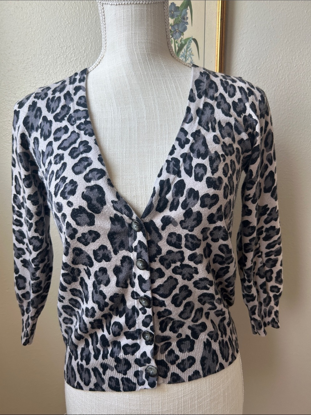 dELiA*s Cropped Animal Print Cardigan Size S